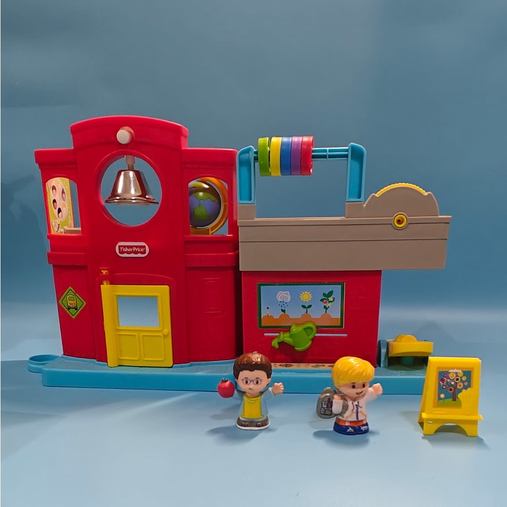 Fisher-Price Little People Friendly School Interactive Playset